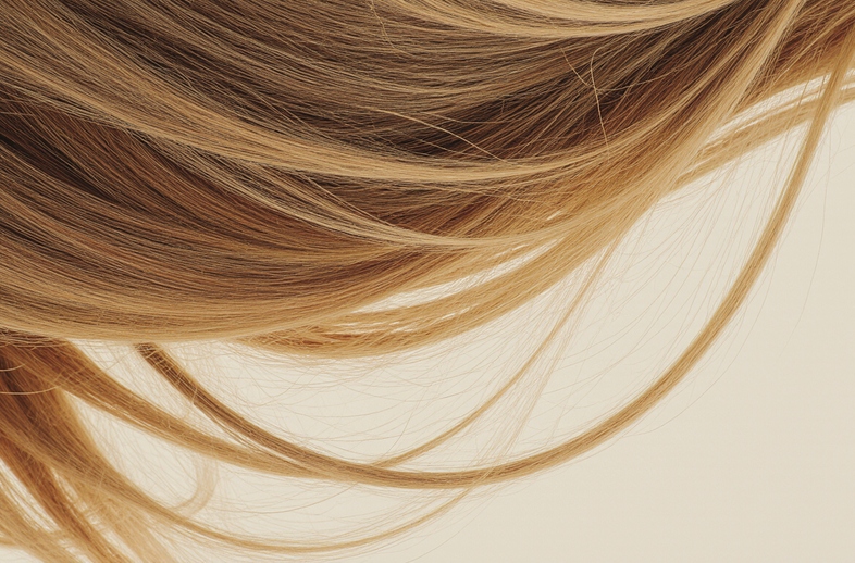 5 Adımda İpeksi ve Pürüzsüz Saçlar