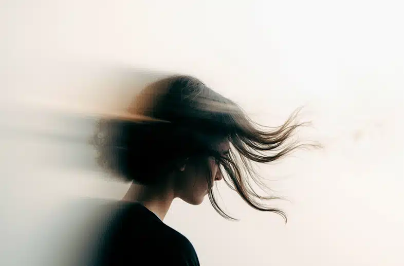 Stres ve Saç İlişkisi: Stresin Saç Sağlığınıza Etkisi